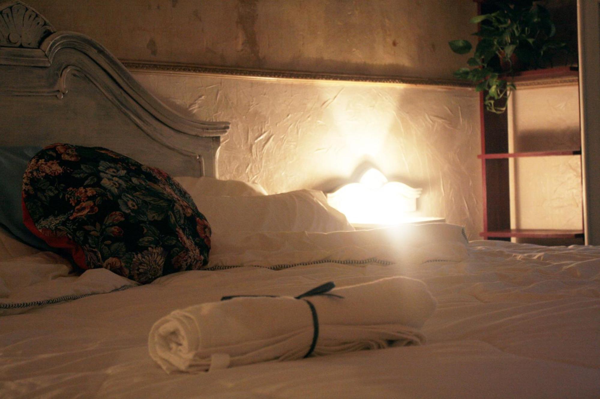 Bed & Art Barcelona Vandrarhem Exteriör bild